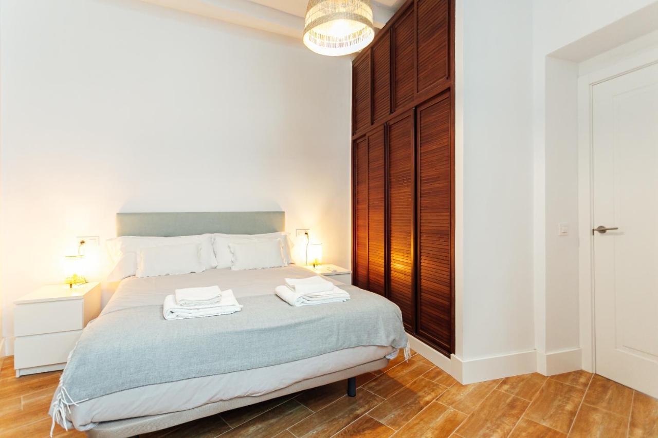 Alohamundi Peral Apartamento Sevilha Exterior foto